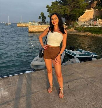 Full leaked Bonniebellotti page private onlyfans photo