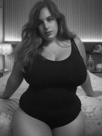 Full leaked Boo private onlyfans photo