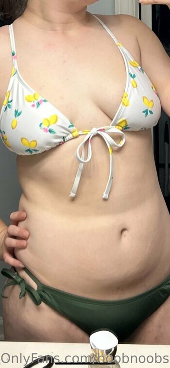 Full leaked Boobnoobs private onlyfans photo