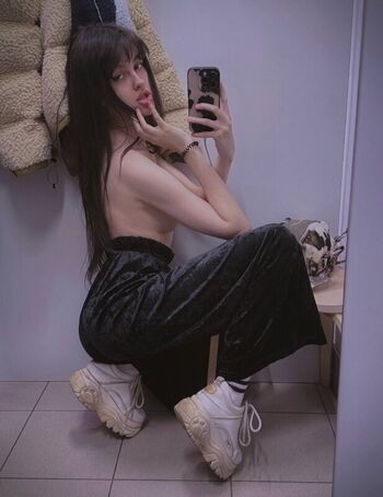 Full leaked Booheykids private onlyfans photo