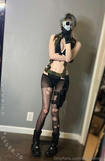 Full leaked Booplesnoot private onlyfans photo