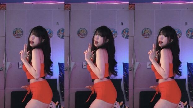 Full leaked Bossberry private onlyfans photo