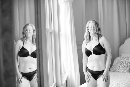 Full leaked Boudoir page private onlyfans photo