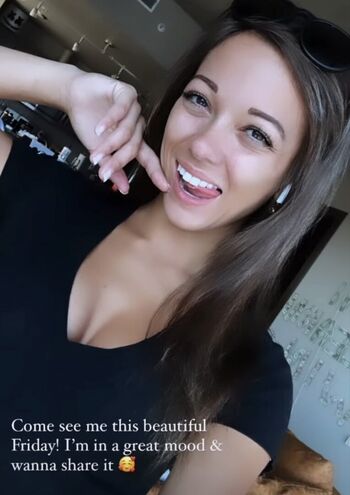 Full leaked Boudoir page private onlyfans photo