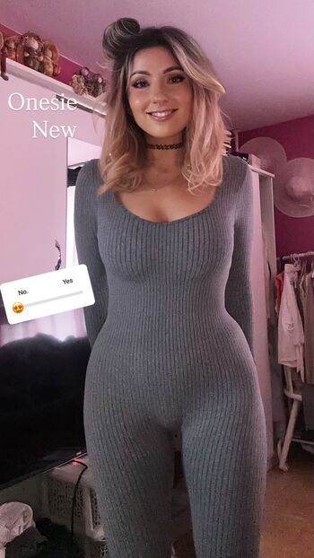 Full leaked Bouncing angel private onlyfans photo