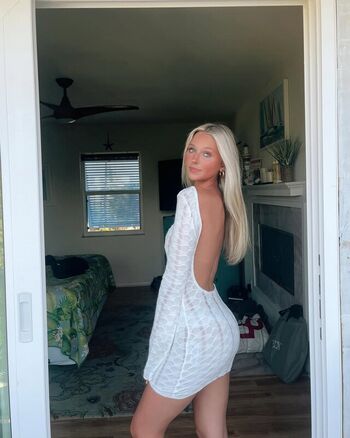 Full leaked Boutinela babes  page private onlyfans photo
