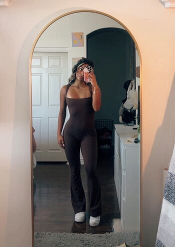 Full leaked Boutinela babes  page private onlyfans photo