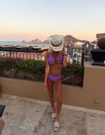 Full leaked Boutinela babes page private onlyfans photo