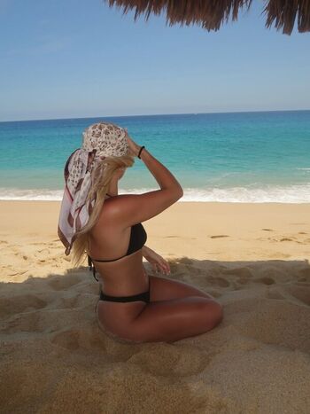 Full leaked Boutinela babes page private onlyfans photo
