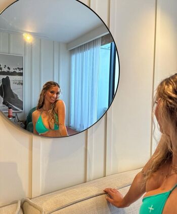 Full leaked Boutinela babes page private onlyfans photo