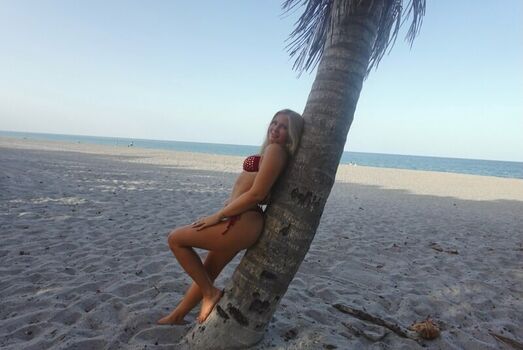 Full leaked Boutinela babes page private onlyfans photo