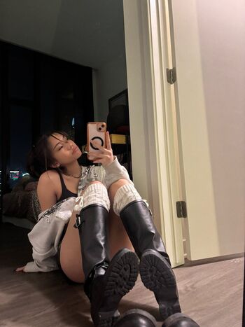 Full leaked Bratkylani private onlyfans photo