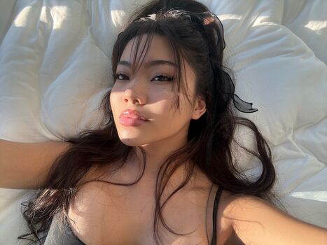 Full leaked Bratkylani private onlyfans photo