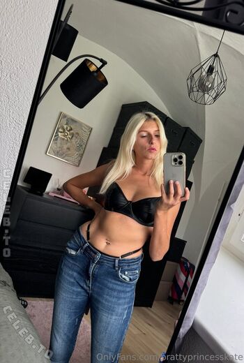 Full leaked Brattyprincesskate private onlyfans photo