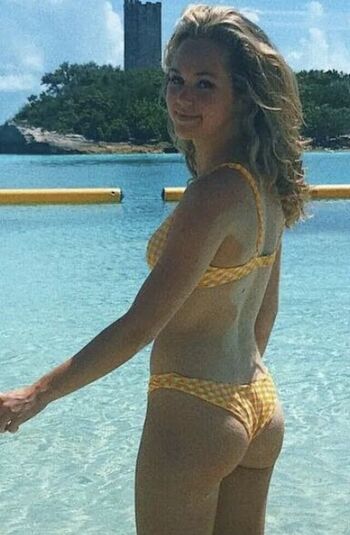 Full leaked Brec bassinger private onlyfans photo