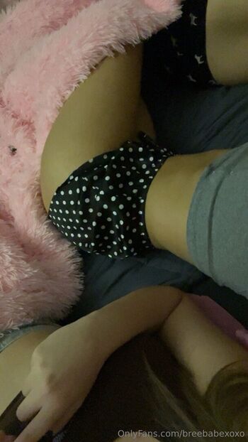Full leaked Breebabexoxoo private onlyfans photo