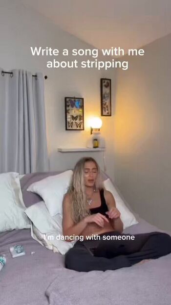 Full leaked Breemoon private onlyfans photo