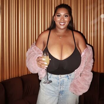 Full leaked Brefluenced private onlyfans photo