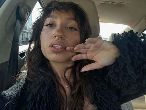 Full leaked Breyerrrose private onlyfans photo