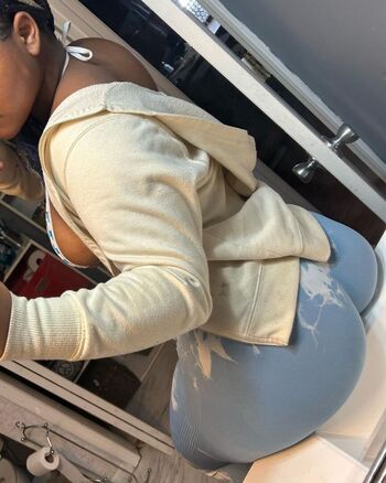 Full leaked Brezilla san private onlyfans photo