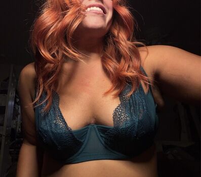 Full leaked Brezyvibesxo private onlyfans photo