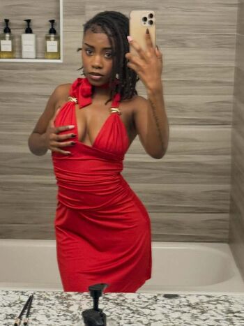 Full leaked Briaabeauty private onlyfans photo