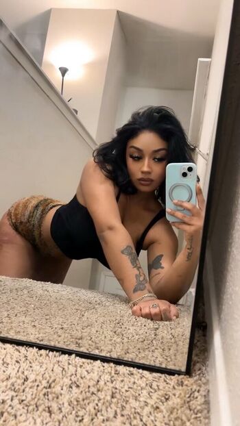 Full leaked Briafaye private onlyfans photo