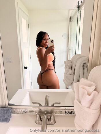 Full leaked Brianathemoongoddess private onlyfans photo