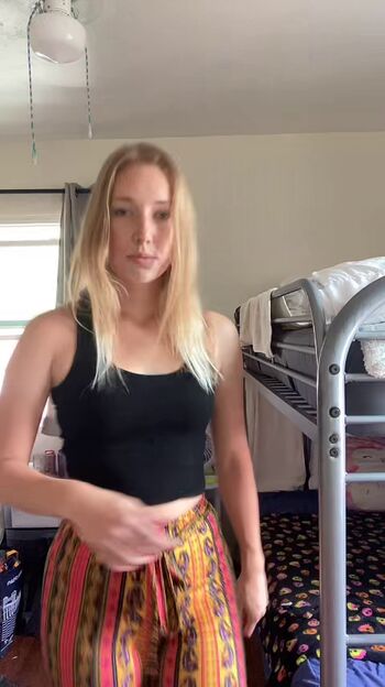 Full leaked Bridgetca private onlyfans photo