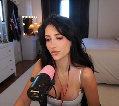 Full leaked Brieanneroksa private onlyfans photo