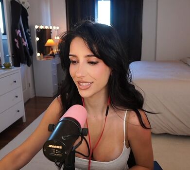 Full leaked Brieanneroksa private onlyfans photo