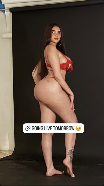 Full leaked Briiellas  page private onlyfans photo