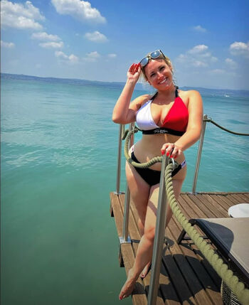 Full leaked Briony harford private onlyfans photo