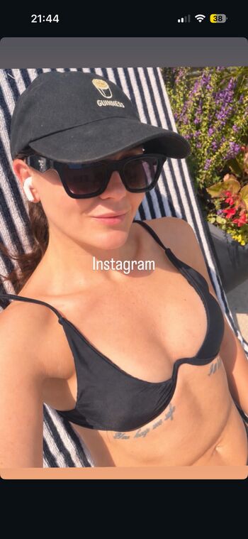 Full leaked British military women private onlyfans photo