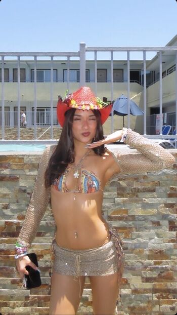 Full leaked Britneyxmejia private onlyfans photo