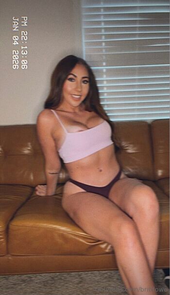 Full leaked Brittlowe page private onlyfans photo