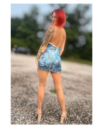 Full leaked Brokenhalos private onlyfans photo