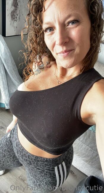 Full leaked Broncocutie private onlyfans photo