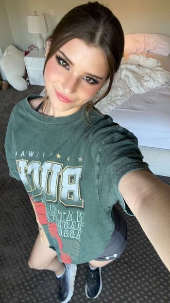 Full leaked Brooke monk private onlyfans photo