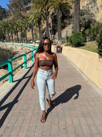 Full leaked Brooke thomas  page private onlyfans photo