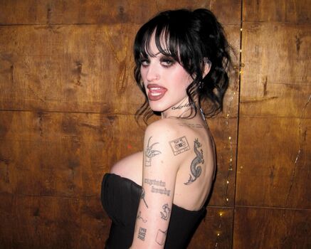 Full leaked Brookesharks private onlyfans photo