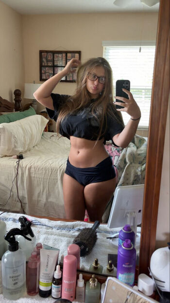 Full leaked Brookhooks private onlyfans photo