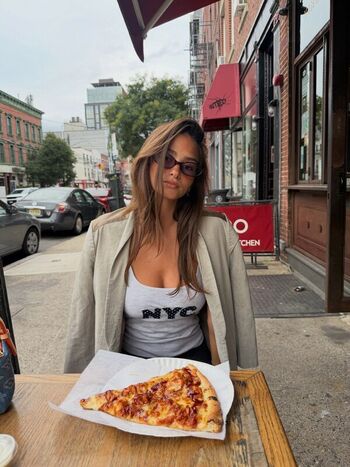 Full leaked Brooklin laird page private onlyfans photo