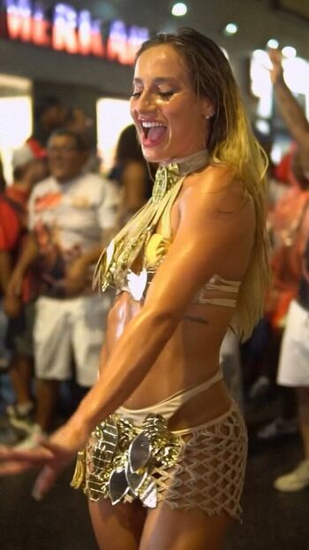 Full leaked Bruna griphao page private onlyfans photo