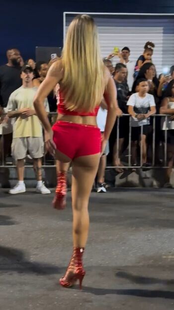 Full leaked Bruna griphao page private onlyfans photo