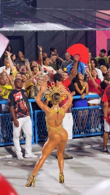 Full leaked Bruna griphao page private onlyfans photo