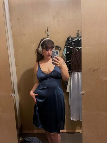 Full leaked Sarah schreiber/ private onlyfans photo