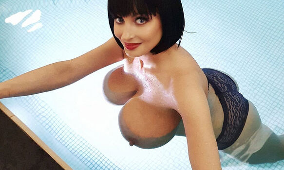 Full leaked Bukawski private onlyfans photo