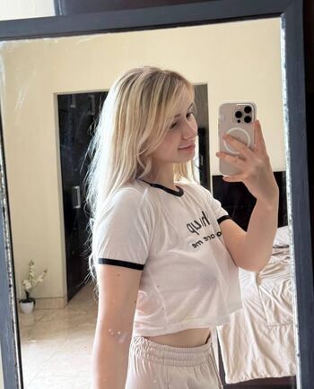 Full leaked Bulebarbie official private onlyfans photo