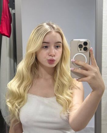 Full leaked Bulebarbie official private onlyfans photo